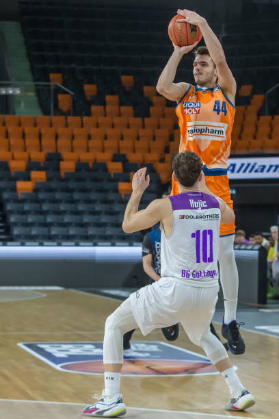 为球队首开 为球队首开