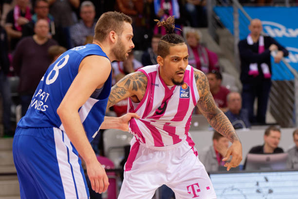 更是一场精 更是一场精