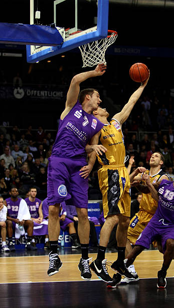 及更广阔的 及更广阔的